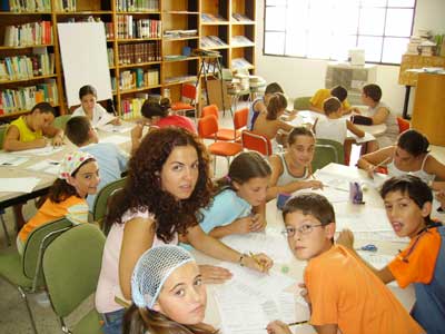 Escuela de Verano para niños y teatro para jóvenes